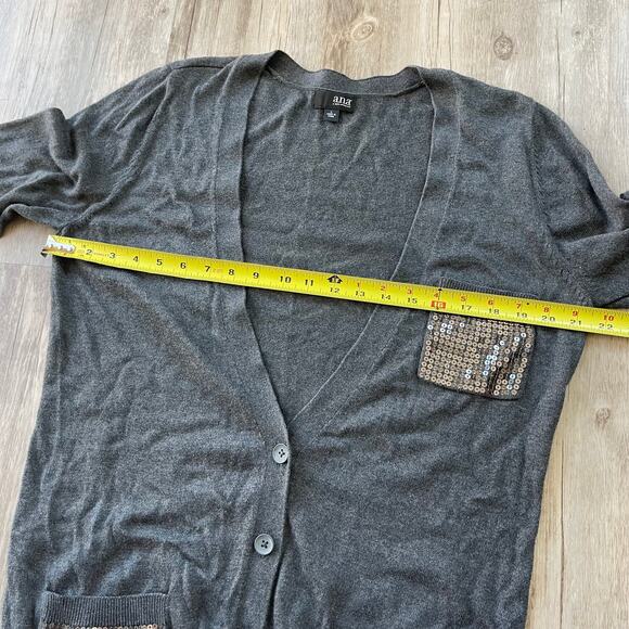 NWT a.n.a A New Approach Women Cardigan Sweater Large Gray Sequin Sparkle Pocket - Picture 6 of 9